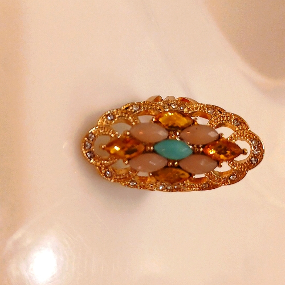 Beautiful Multicolored Ring - Picture 5 of 5